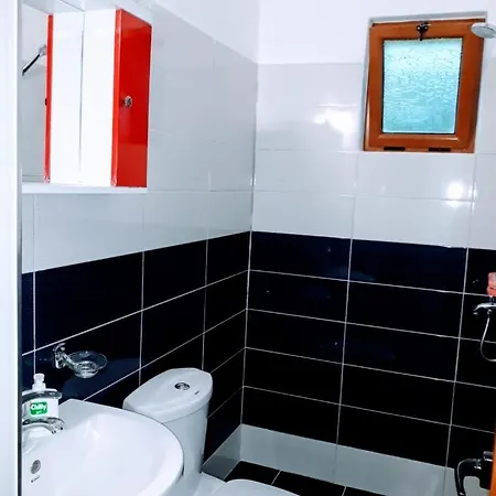 Rezart Apartament Saranda